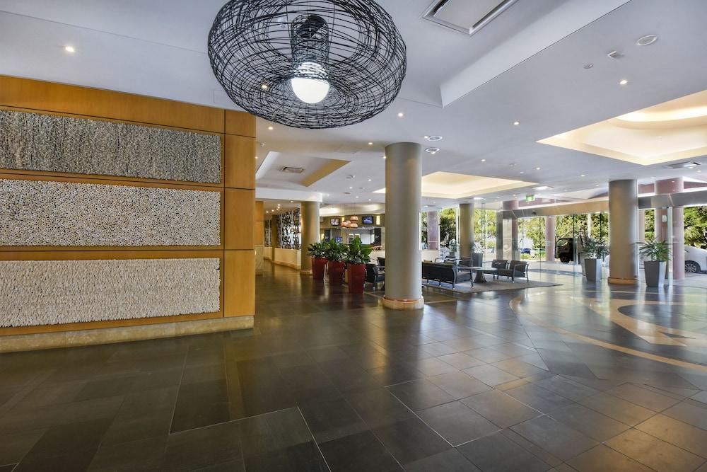 Mantra On The Esplanade Aparthotel Darwin Exterior photo