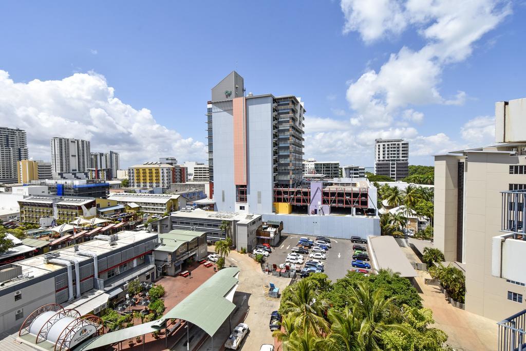 Mantra On The Esplanade Aparthotel Darwin Exterior photo