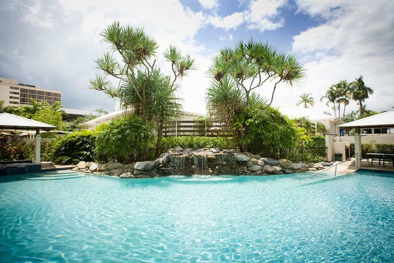 Mantra On The Esplanade Aparthotel Darwin Exterior photo